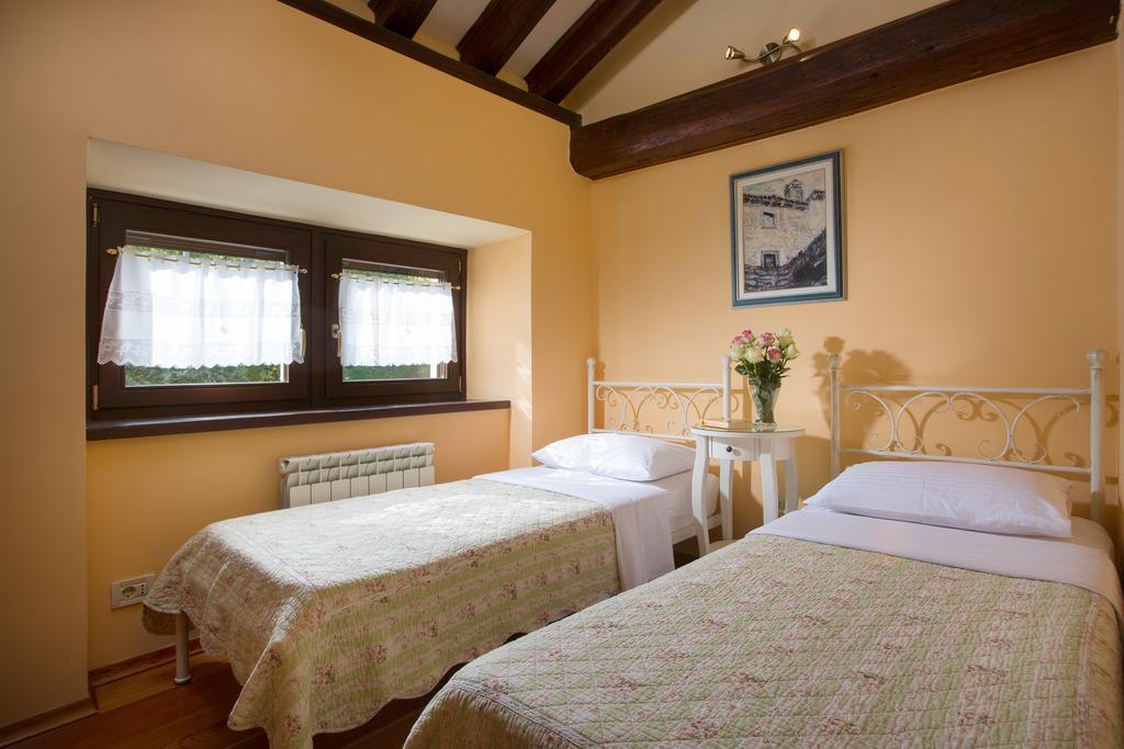 Villa Momiano With Private Pool Momjan Extérieur photo